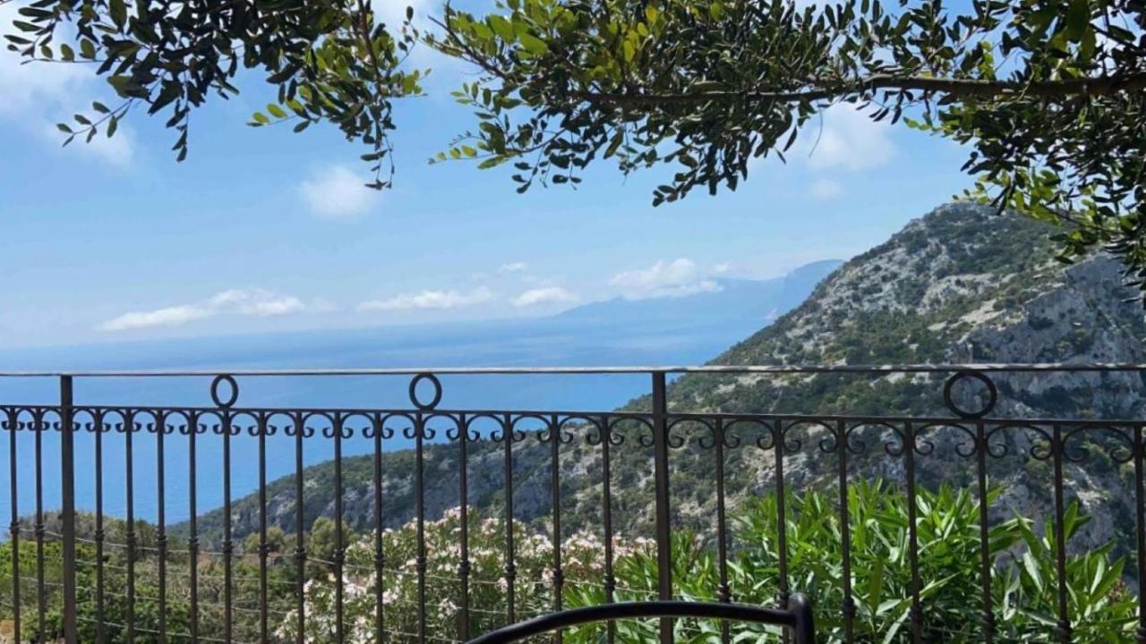 Hotel Turismo Rurale Villa Maria Caterina Кала-Гононе Екстер'єр фото