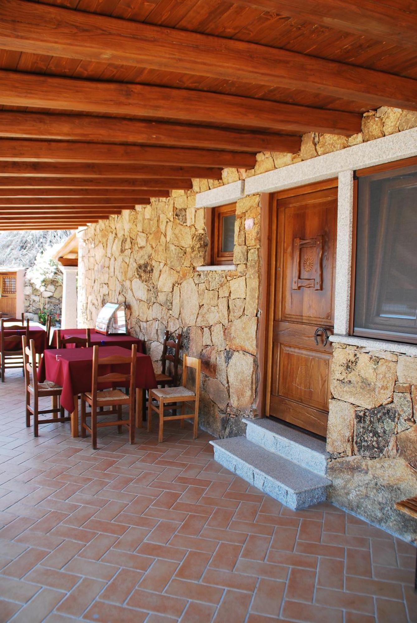Hotel Turismo Rurale Villa Maria Caterina Кала-Гононе Екстер'єр фото